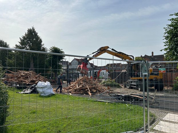 25-08-11_Friedhof_Umbau_2.jpg
